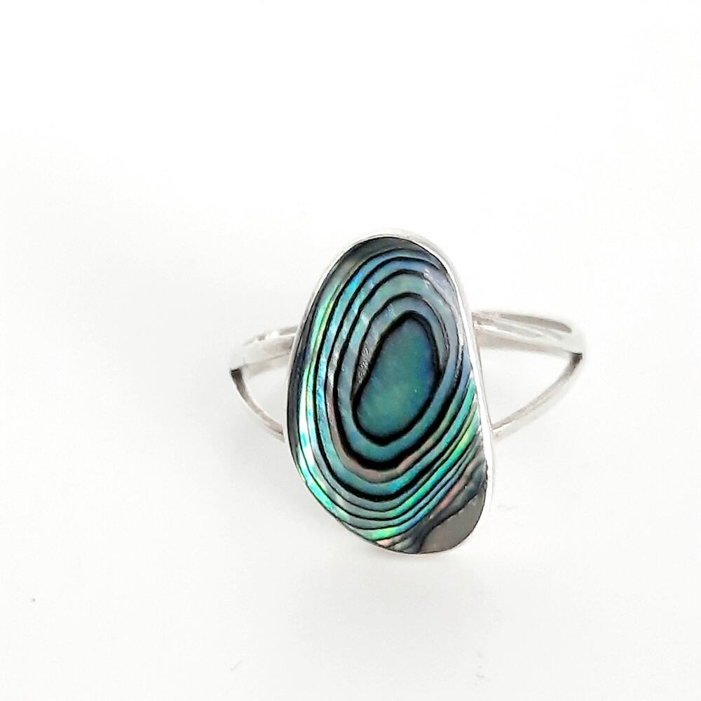 925 Sterling Silver Signed Abalone Shell Ring Size 8.5 Beautiful
